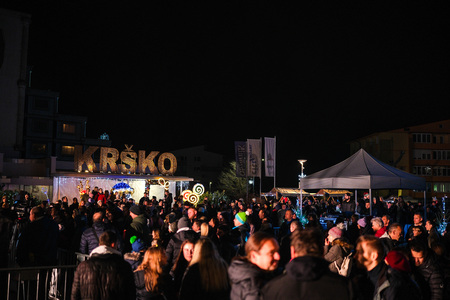 Prižig prazničnih luči v Krškem 