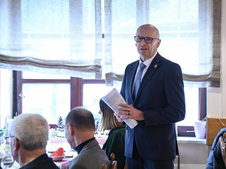 Srečanje z upokojenimi sodelavci krške občinske uprave 