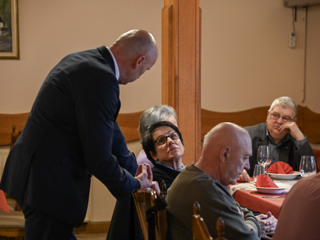 Srečanje z upokojenimi sodelavci krške občinske uprave 