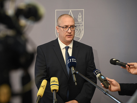 Vlada RS v sklopu obiska v Posavju obiskala tudi Mestno občino Krško