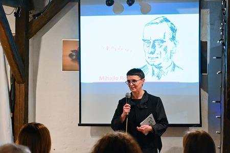 Dr. Mihajlo Rostohar in stoletje Oddelka za psihologijo Filozofske fakultete Masarykove univerze v Brnu 