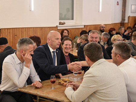 Županovo vino je bilo razglašeno v okviru krajvnega praznika v Podbočju