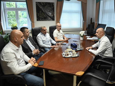 Sprejem gostov iz pobratene Bajine Bašte 