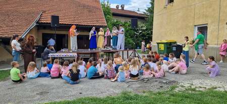 Skupaj kot družina