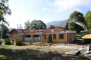 Rušenje starega vrtca, poletje 2017